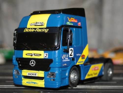Dickie Race Trucks